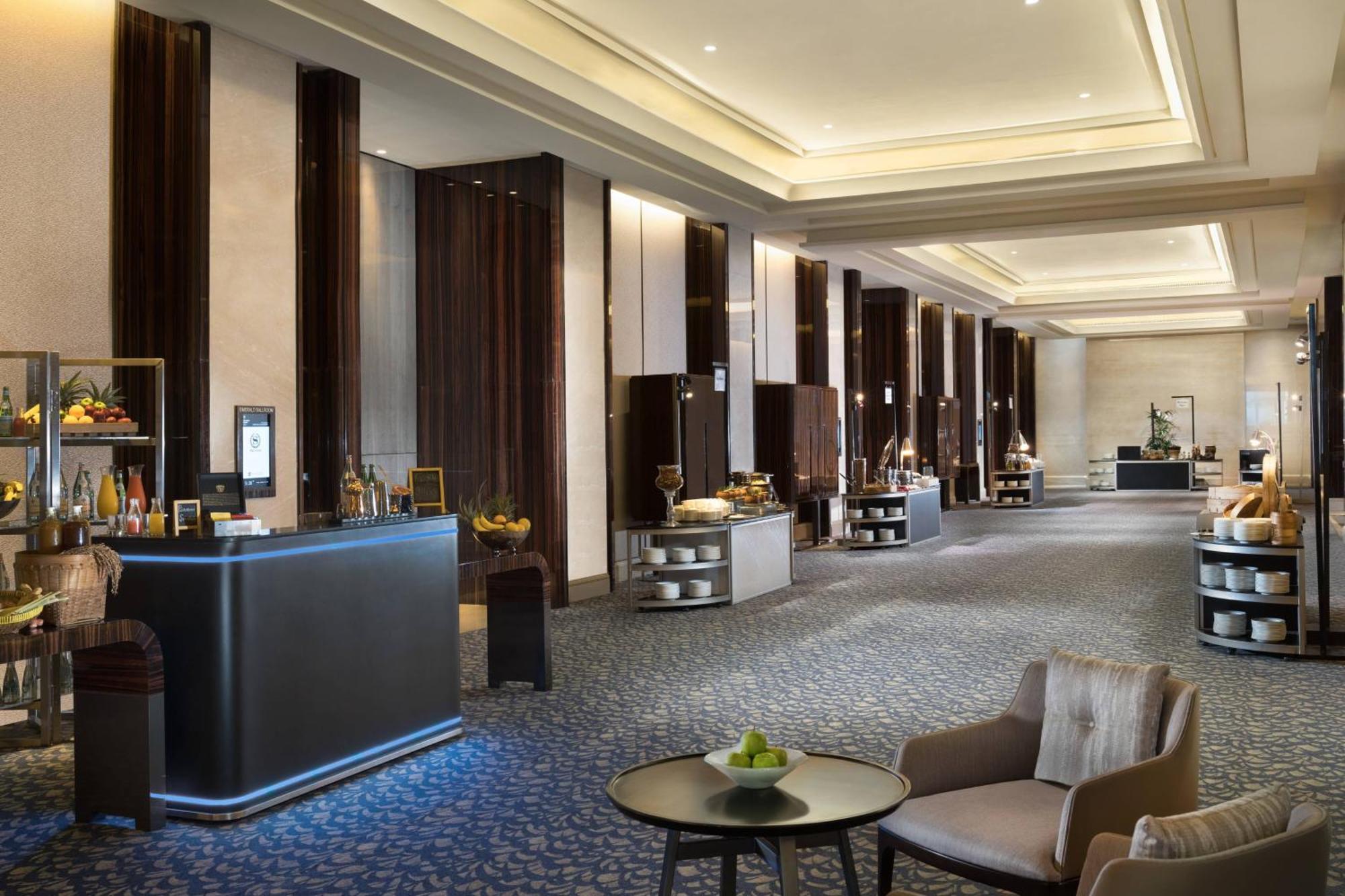 Hotel Sheraton Grand Gandaria 5*